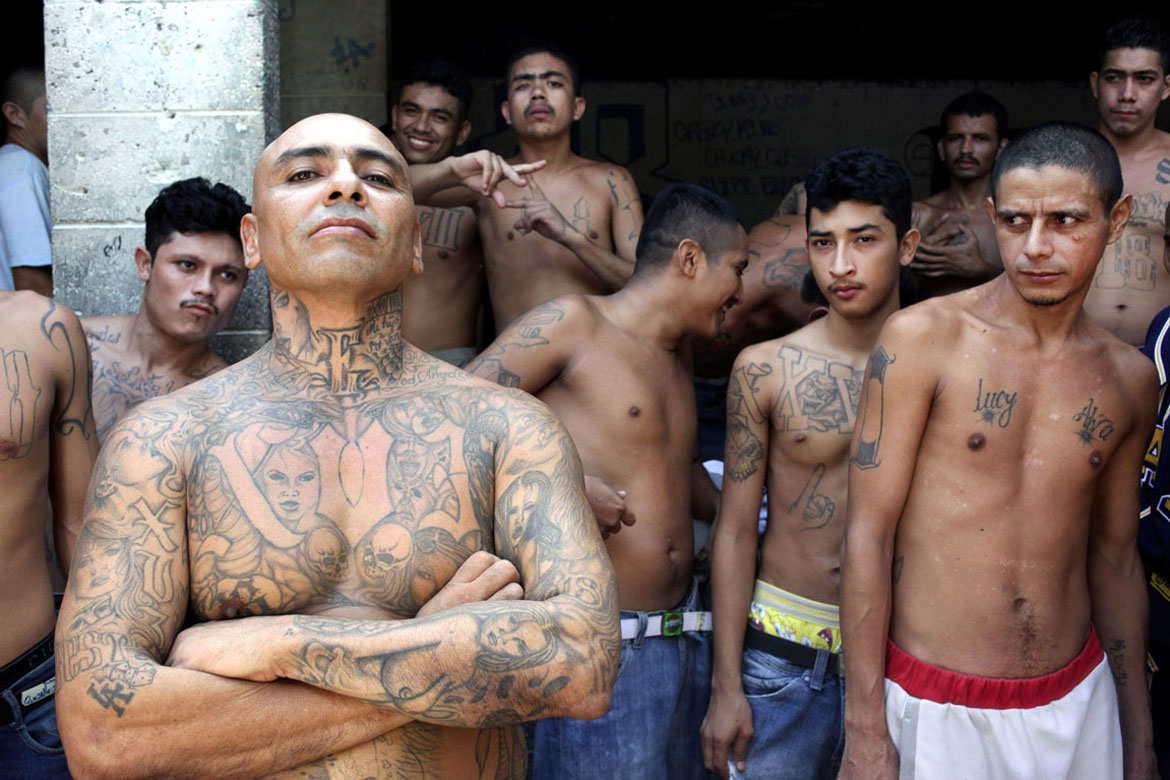 El Salvador
gevangenis met bendeleden
foto/copyright: Martijn van de Griendt