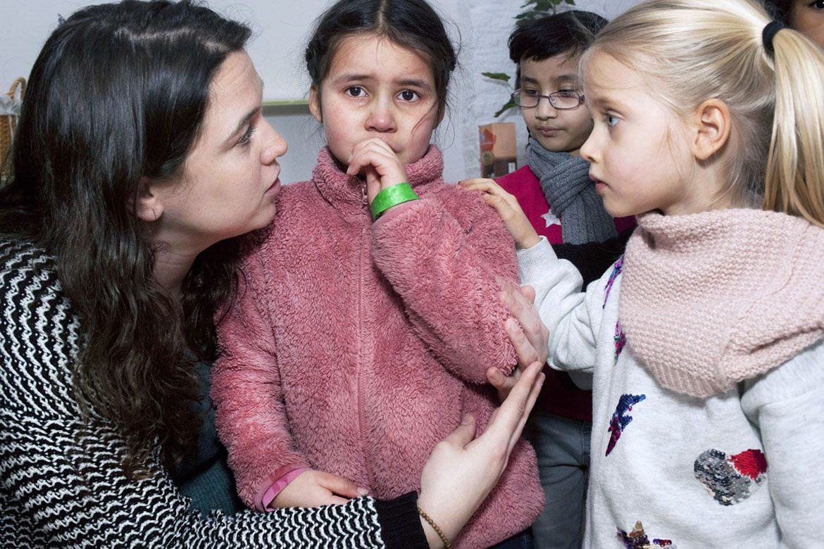 Een jaar lang op de Alan Turingschool in Amsterdam. 
Tranendrogen in de kleuterklas