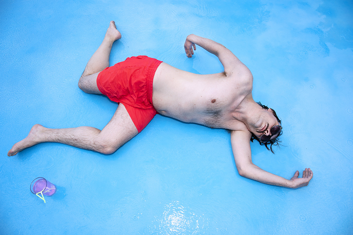 Nederland, Amsterdam, 11 juli 2024
Gover Meit is een Nederlands cabaretier en kleinkunstenaar. Van 2015 tot 2023 was hij vooral bekend als zijn alter ego Stefano Keizers. Sinds maart 2023 is zijn alter ego Donny Ronny.